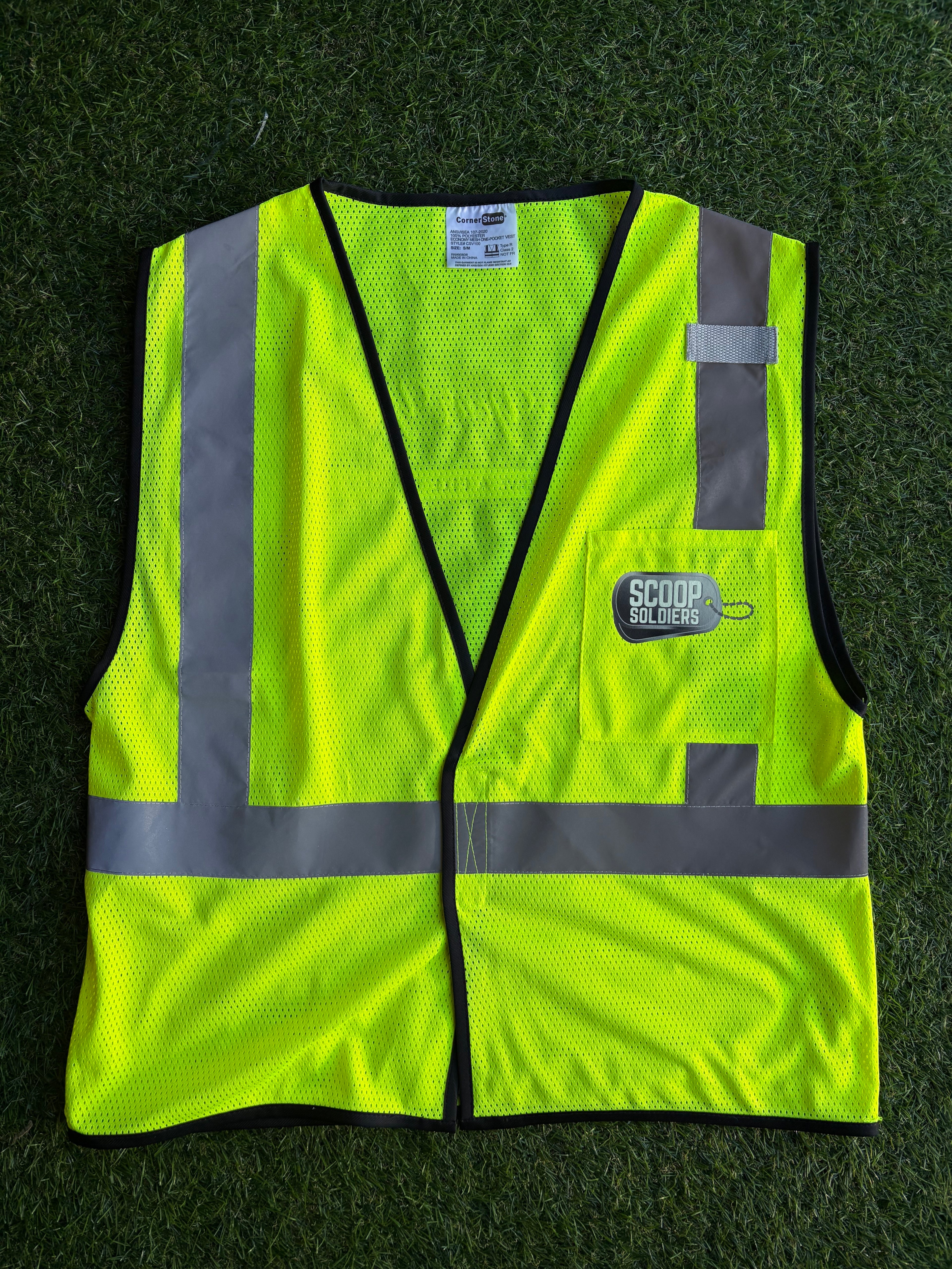 High-Visibility Reflective Safety Vest, Essential Gear for Scooping