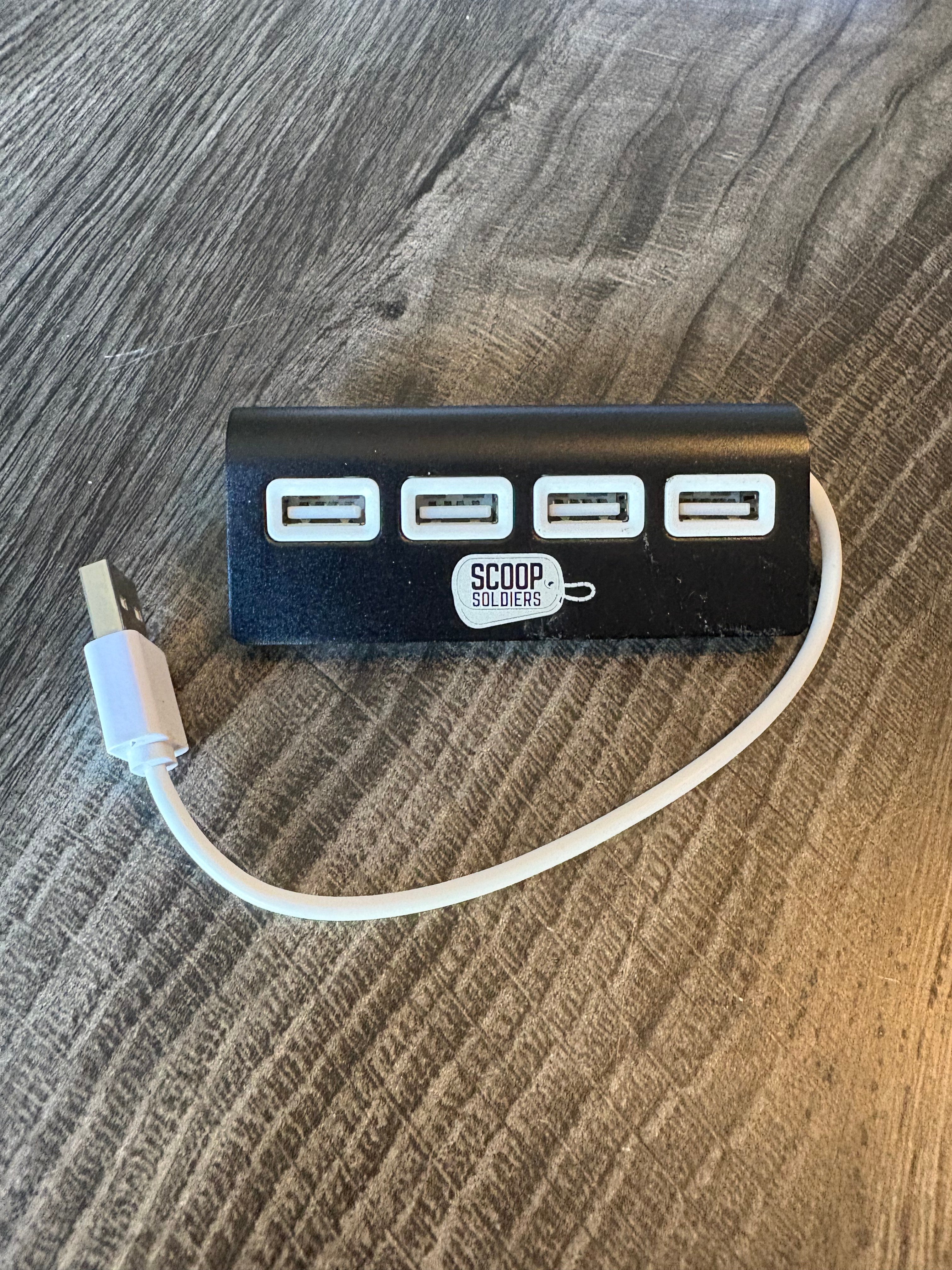 Scoop Soldiers 4-Port USB Hub